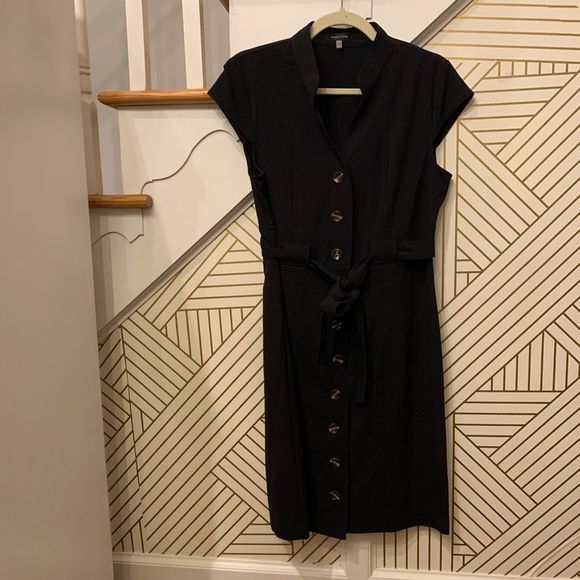 Spense Dresses & Skirts - Spense Black Button Down Short Sleeve Dress